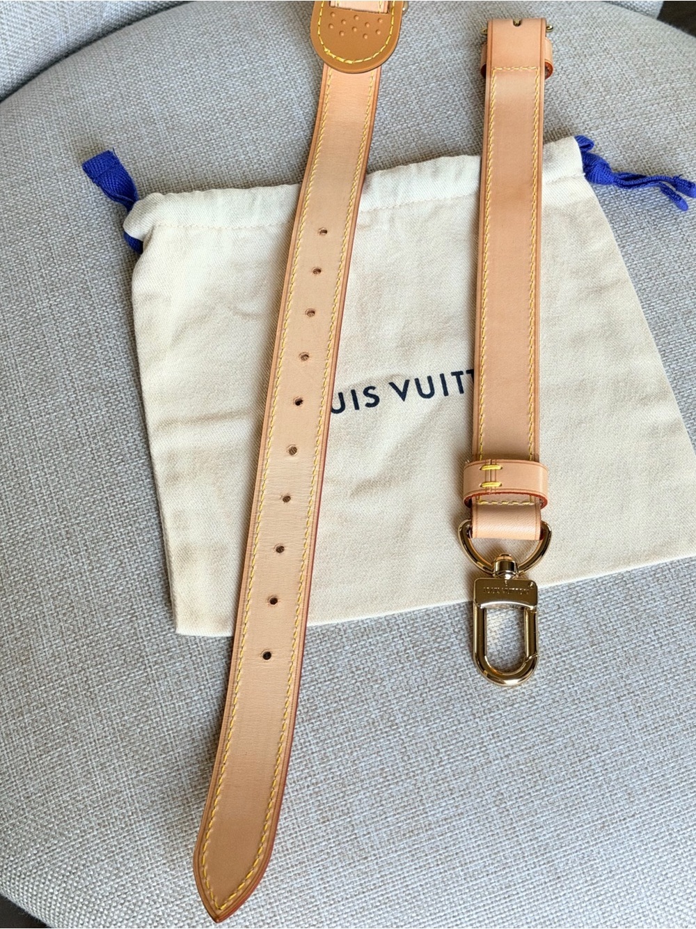 Louis Vuitton Travel Keepall Adjustable Vachetta Leather Strap w/ Box & Dust Bag - Picture 7 of 16